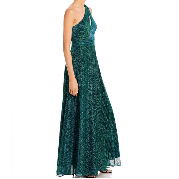 Aqua one-shoulder crinkled metallic gown - Picture 3 of 7